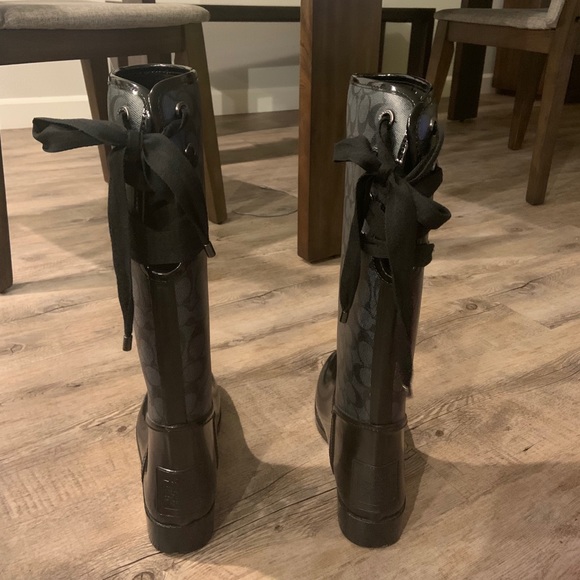 Coach rain boot - Picture 2 of 4